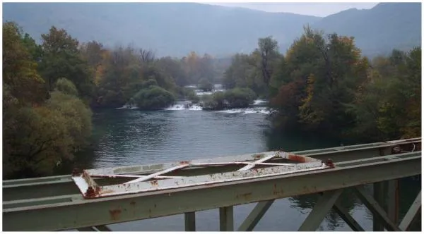 User submitted picture: River Una (view from the ...